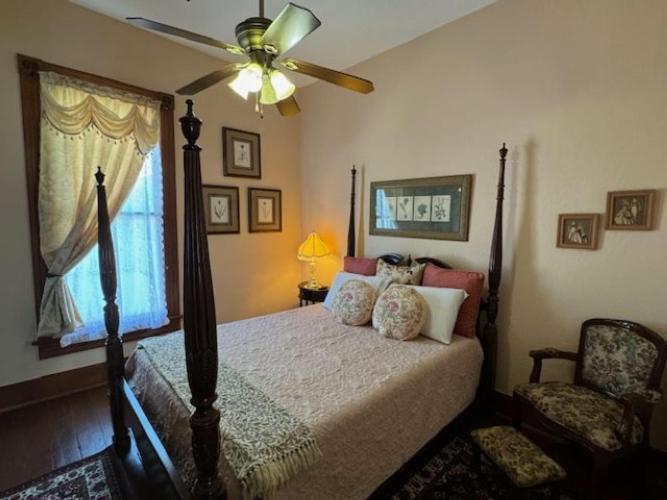 Woodbine Inn And Restaurant Madisonville Esterno foto